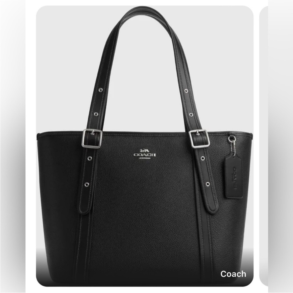 Coach Ashton Tote in Black. Excellent Condition. All Offers Welcomed!!!